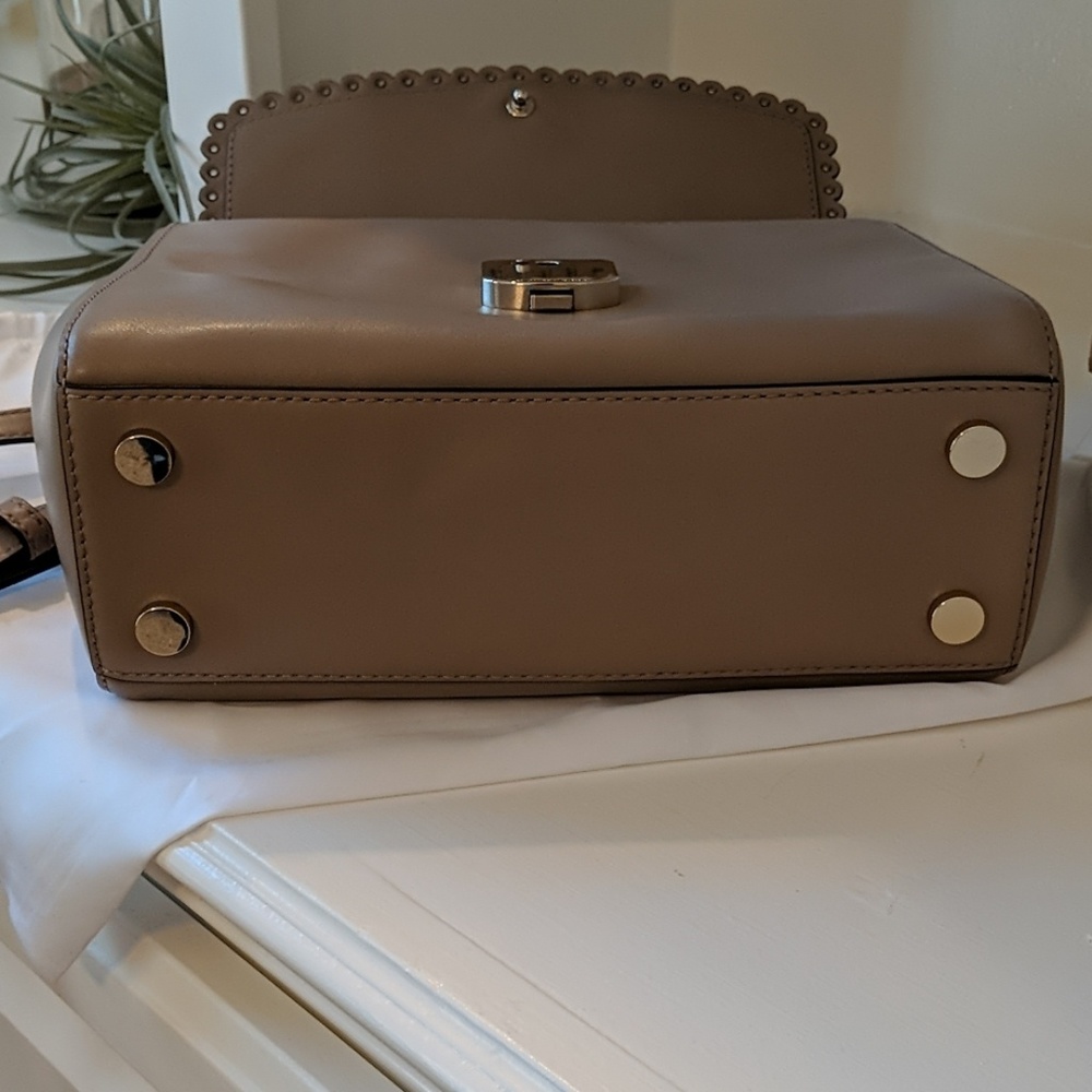 MK AVA TOP HANDLE SATCHEL - Picture 8 of 8